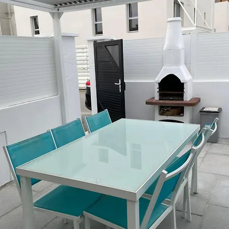 Maison Plein Centre-ville Menage Inclus Hébergement de vacances